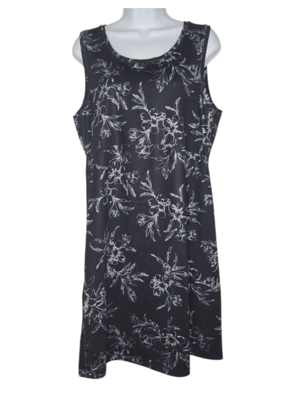 L.L.Bean Navy Blue & White Floral Sleeveless Activewear Dress Size L